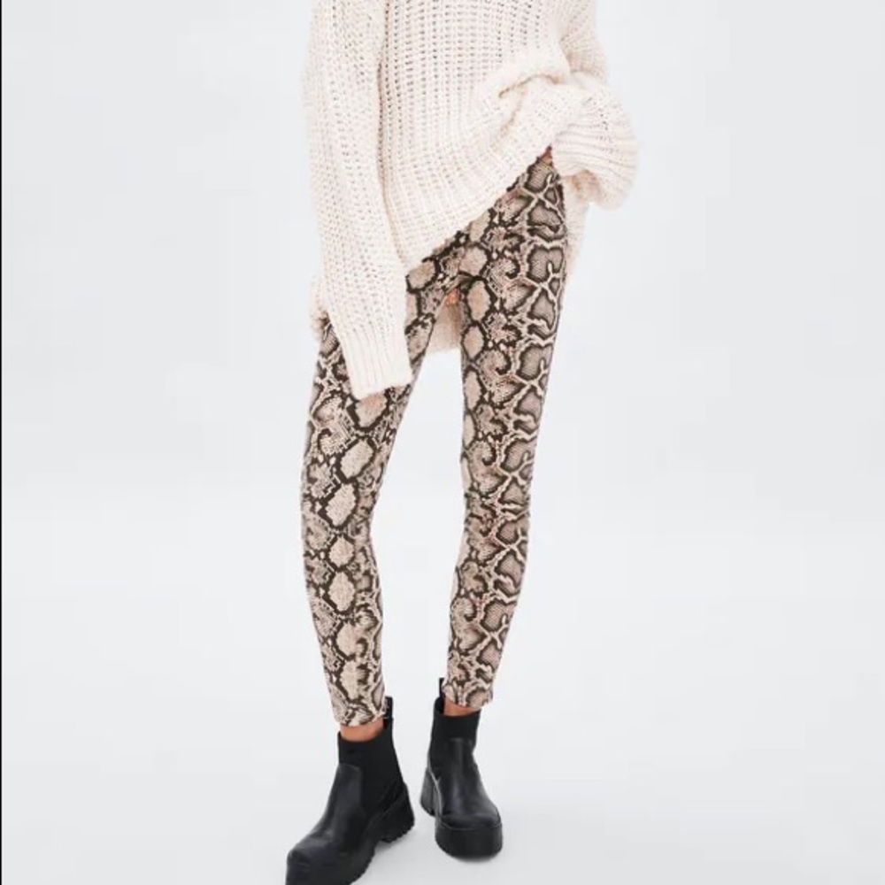 ZARA SKINNY SNAKESKIN PRINT JEANS